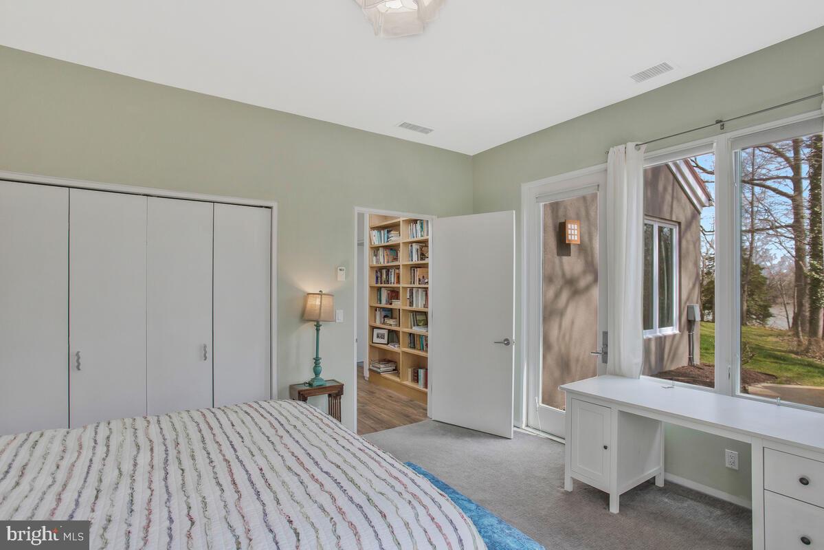 4149 Shoreham Beach Road Edgewater, MD 21037 - Photo 29 of 73