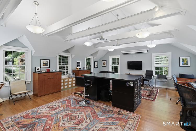 39 Stanwich Road Greenwich, CT 06830 - Photo 19 of 28