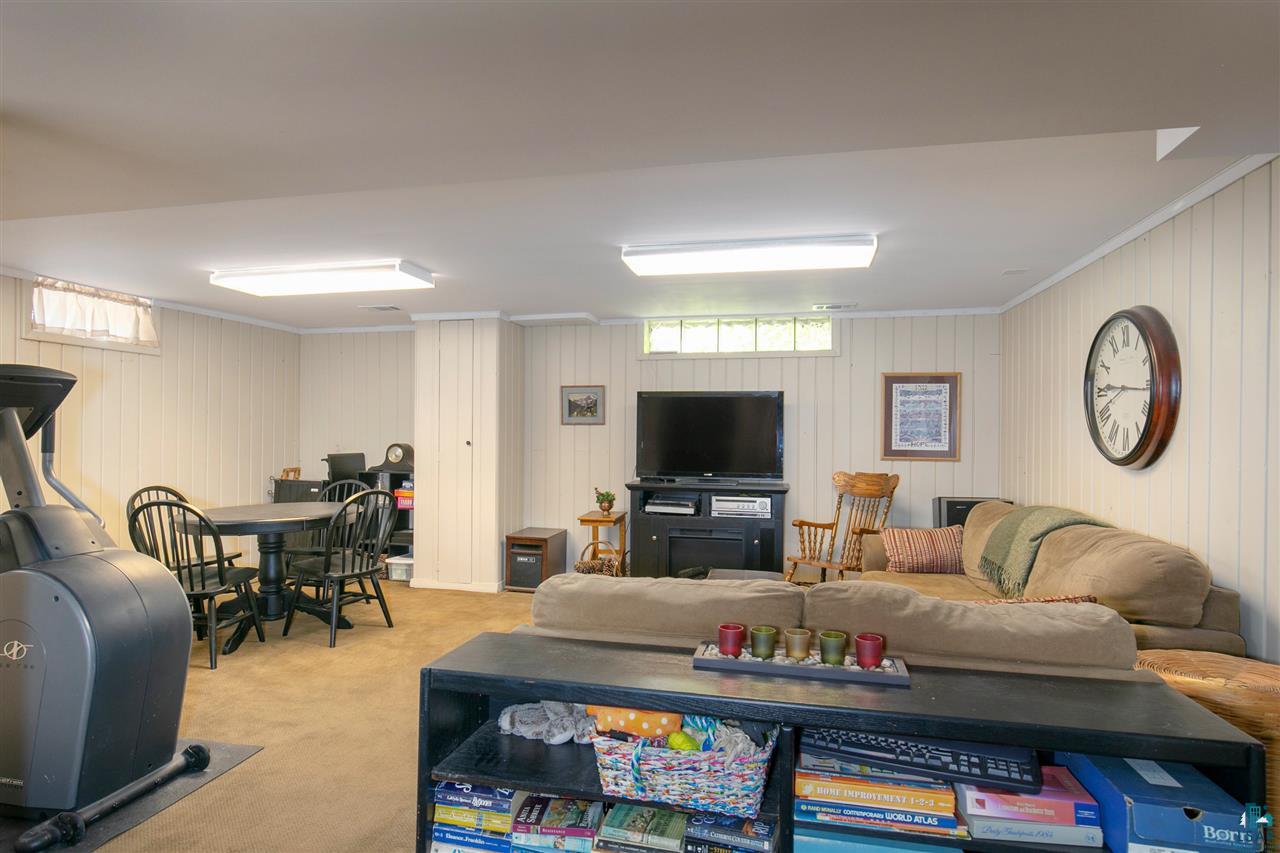 1910 Hartley Road Duluth, MN 55803 - Photo 13 of 46 Gallery Image 13