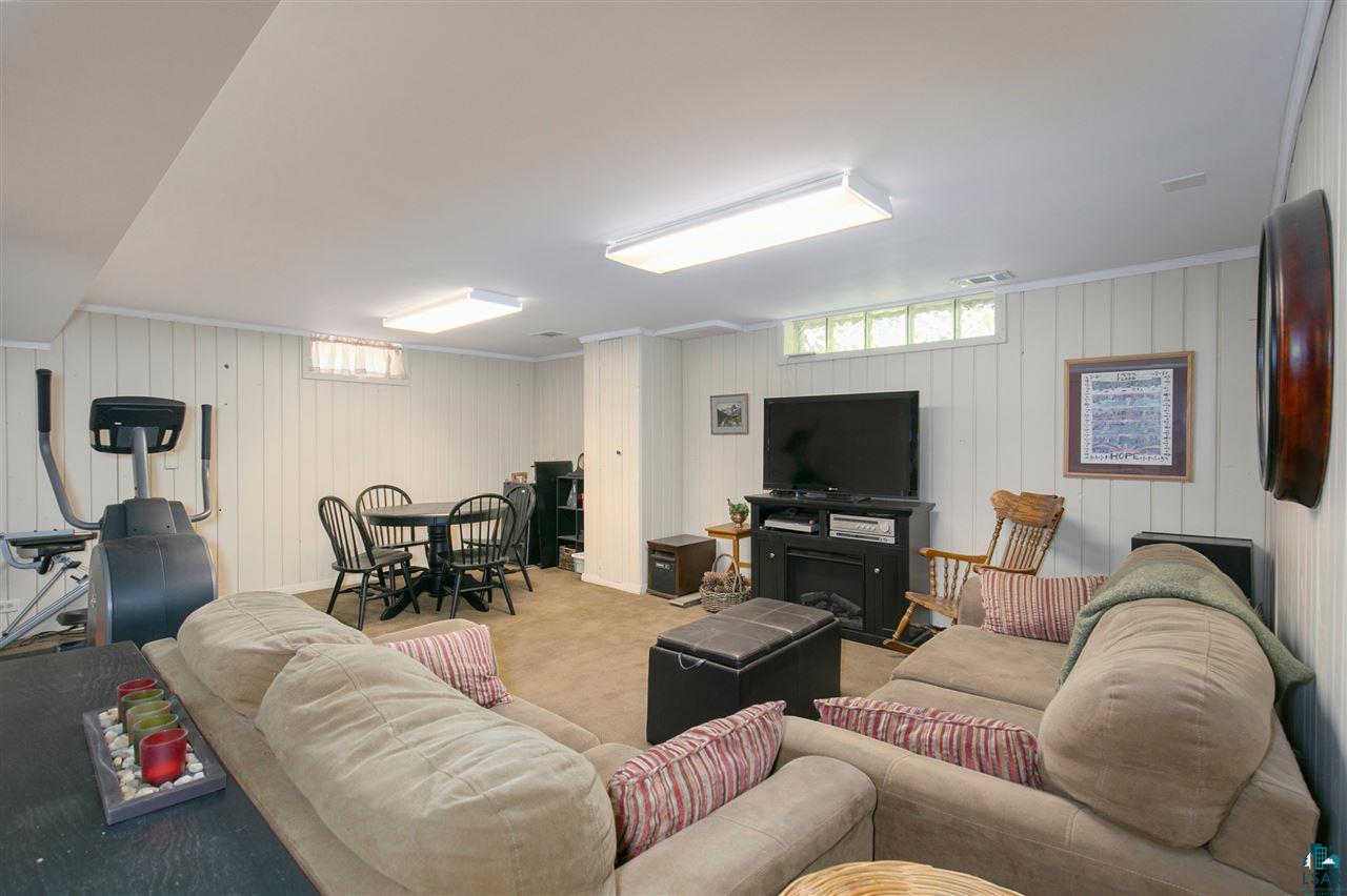 1910 Hartley Road Duluth, MN 55803 - Photo 14 of 46 Gallery Image 14