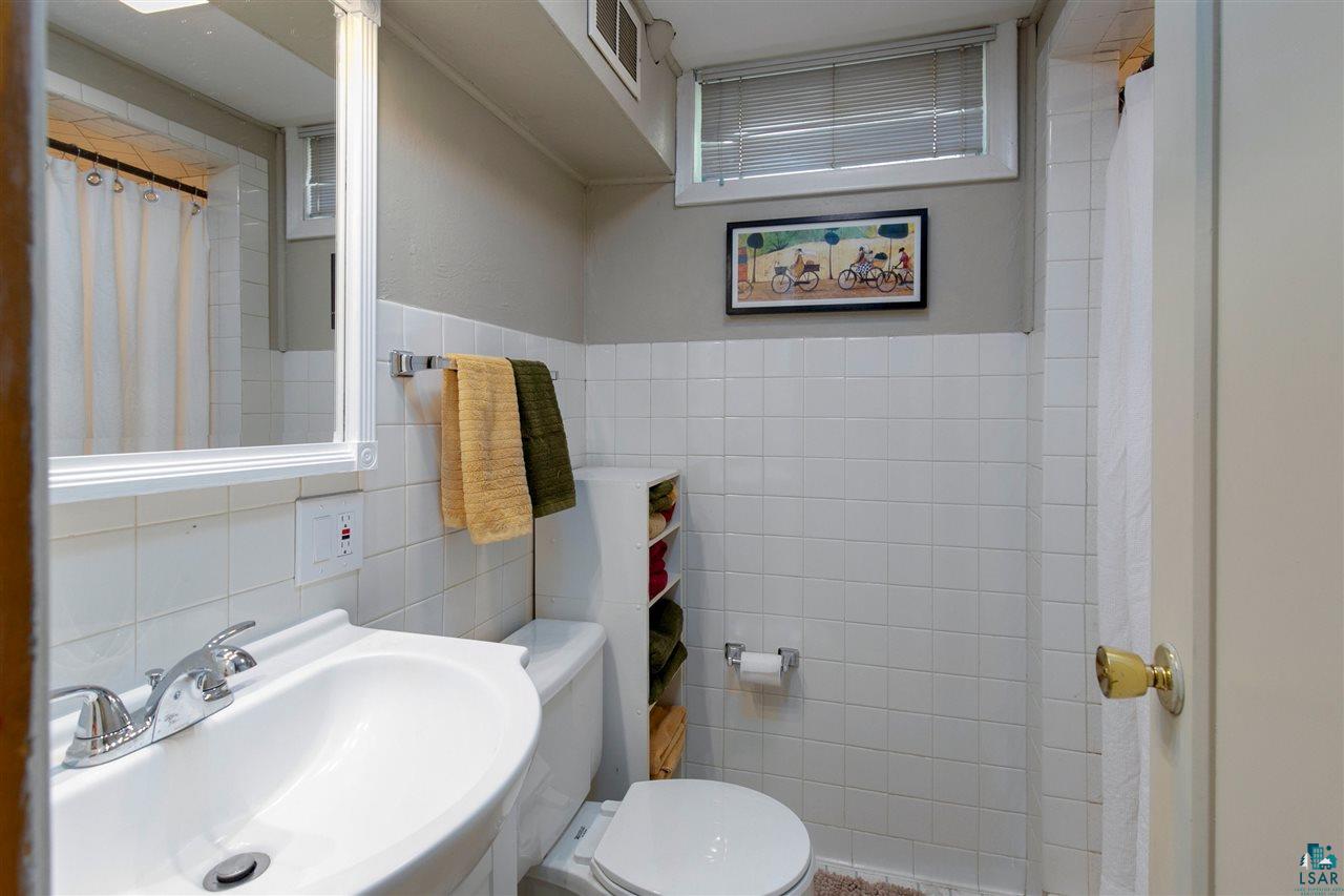 1910 Hartley Road Duluth, MN 55803 - Photo 25 of 46 Gallery Image 25