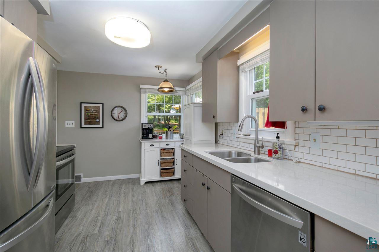1910 Hartley Road Duluth, MN 55803 - Photo 6 of 46 Gallery Image 6
