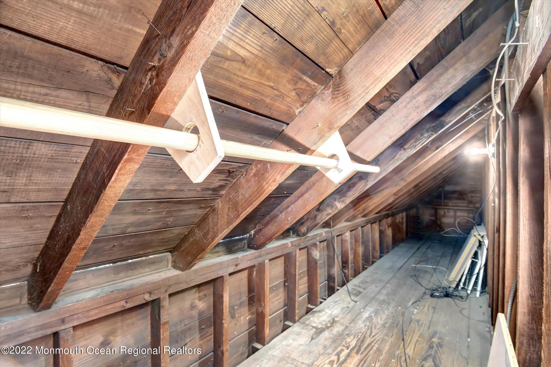 742 Old Road Elizabeth, NJ 07202 - Photo 22 of 25 a view of entryway