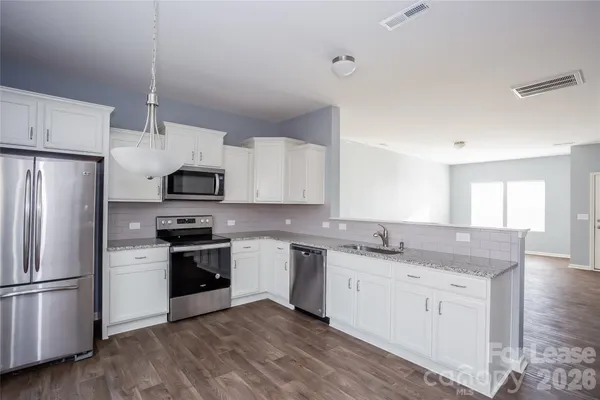 $1,905 | 12514 Palomino Drive, Midland, NC 28107