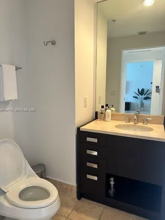 $7,500 | 18201 Collins Avenue, Unit 1602, Sunny Isles Beach, FL 33160