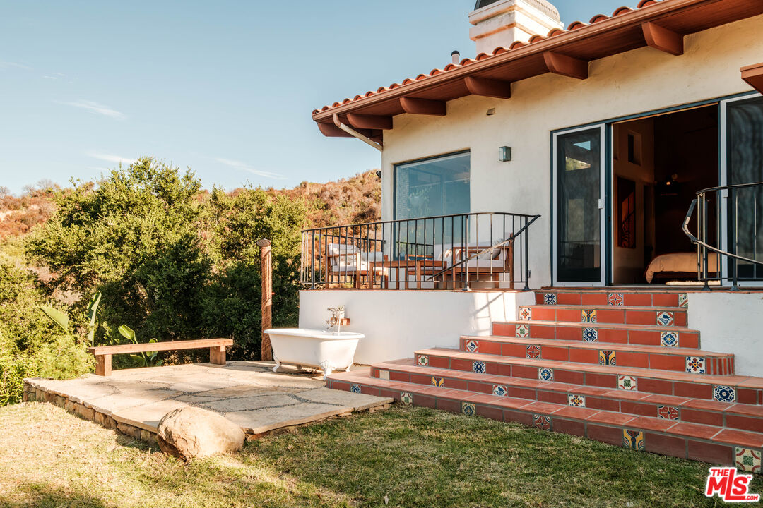 20333 Reigate Road Topanga, CA 90290 - Photo 28 of 69 Gallery Image 28