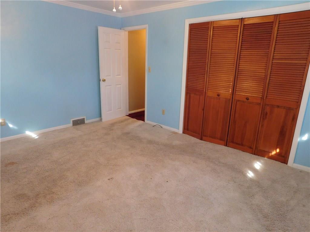 1036 Hulton Road Penn Hills, PA 15147 - Photo 11 of 20 Gallery Image 11