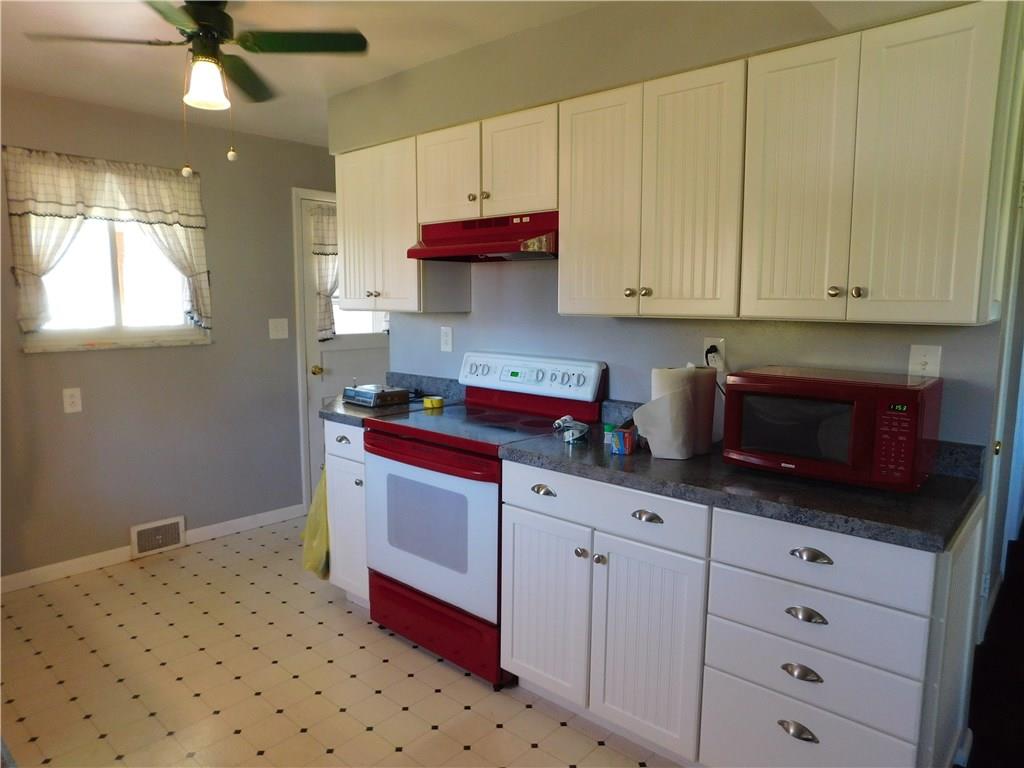 1036 Hulton Road Penn Hills, PA 15147 - Photo 8 of 20 Gallery Image 8