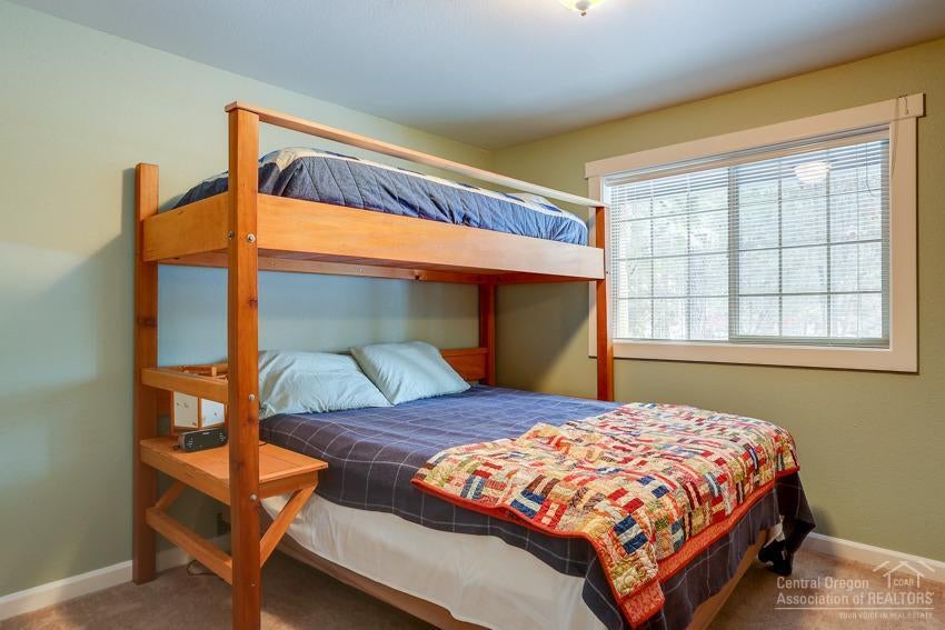 17020 Glendale Road Bend, OR 97707 - Photo 12 of 24 Additional Photo