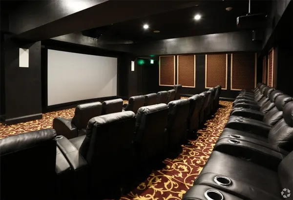 $5,500 | 210 Baronne Street, Unit 1802, New Orleans, LA 70112