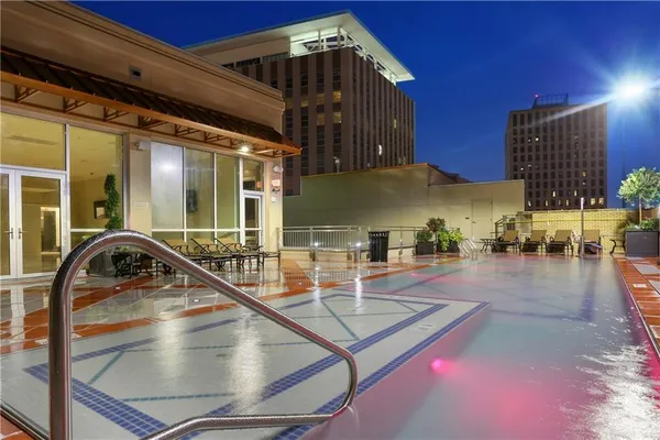 $5,500 | 210 Baronne Street, Unit 1802, New Orleans, LA 70112