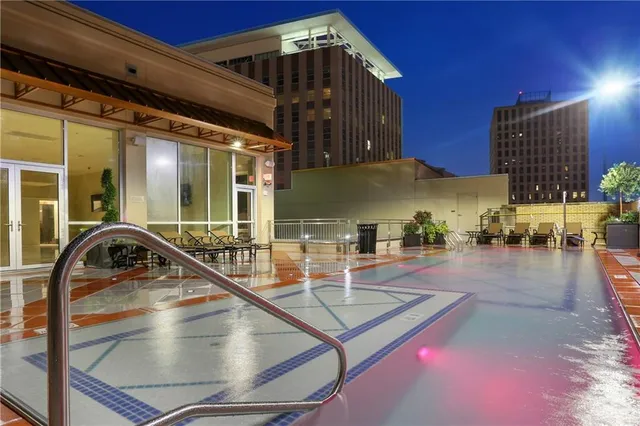 $5,500 | 210 Baronne Street, Unit 1802, New Orleans, LA 70112