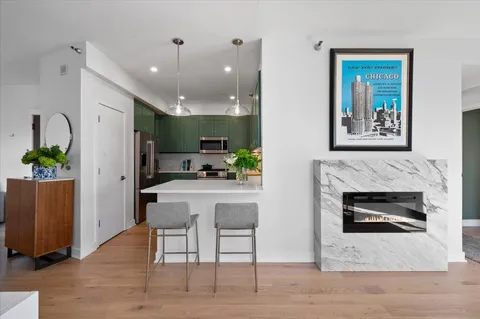 $675,000 | 744 North Clark Street, Unit 1001, Chicago, IL 60654