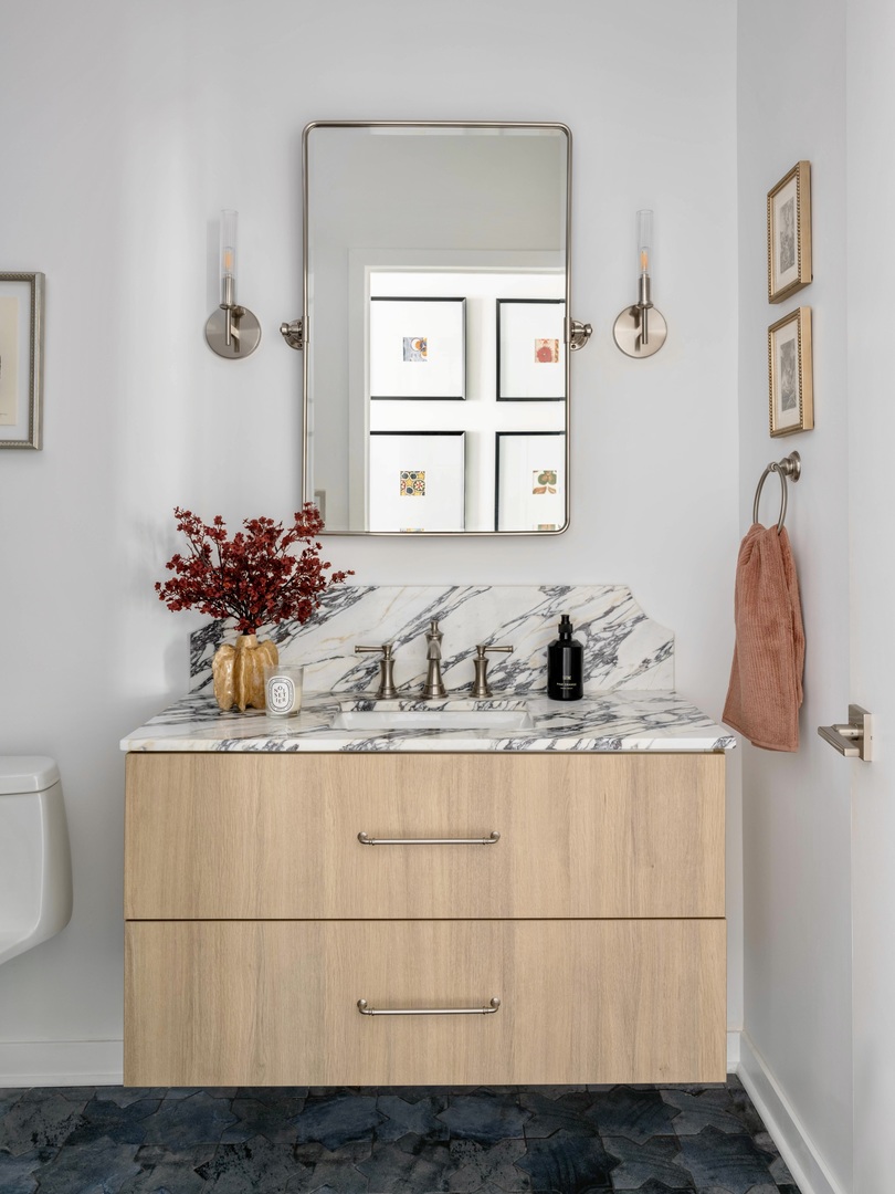 744 North Clark Street, Unit 1001 Chicago, IL 60654 - Photo 31 of 43