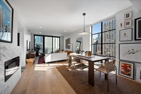 $675,000 | 744 North Clark Street, Unit 1001, Chicago, IL 60654