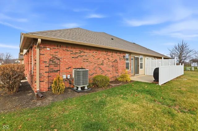 $204,900 | 6124 Timberlake Boulevard, Indianapolis, IN 46237