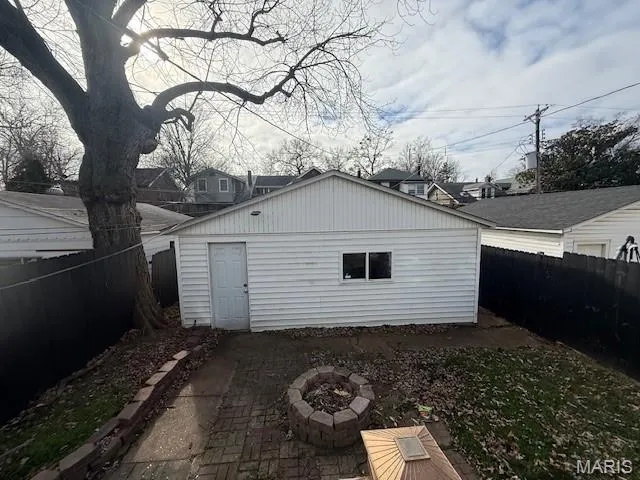 $189,500 | 1012 Bates Street, St. Louis, MO 63111