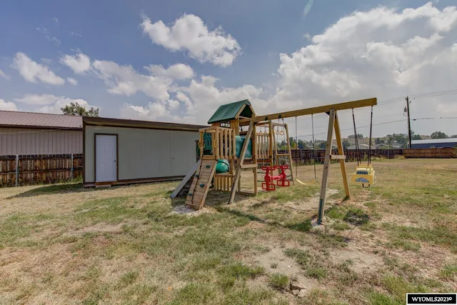 $318,000 | 6507 Riverside Terrace, Casper, WY 82604