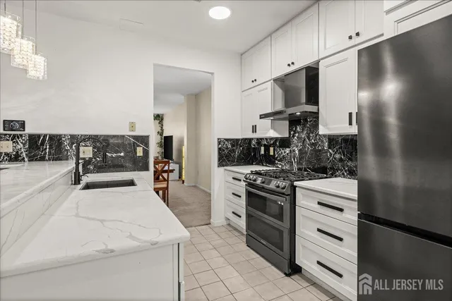 $699,000 | 76 Ashford Drive, Plainsboro, NJ 08536