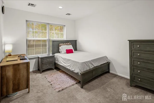 $699,000 | 76 Ashford Drive, Plainsboro, NJ 08536