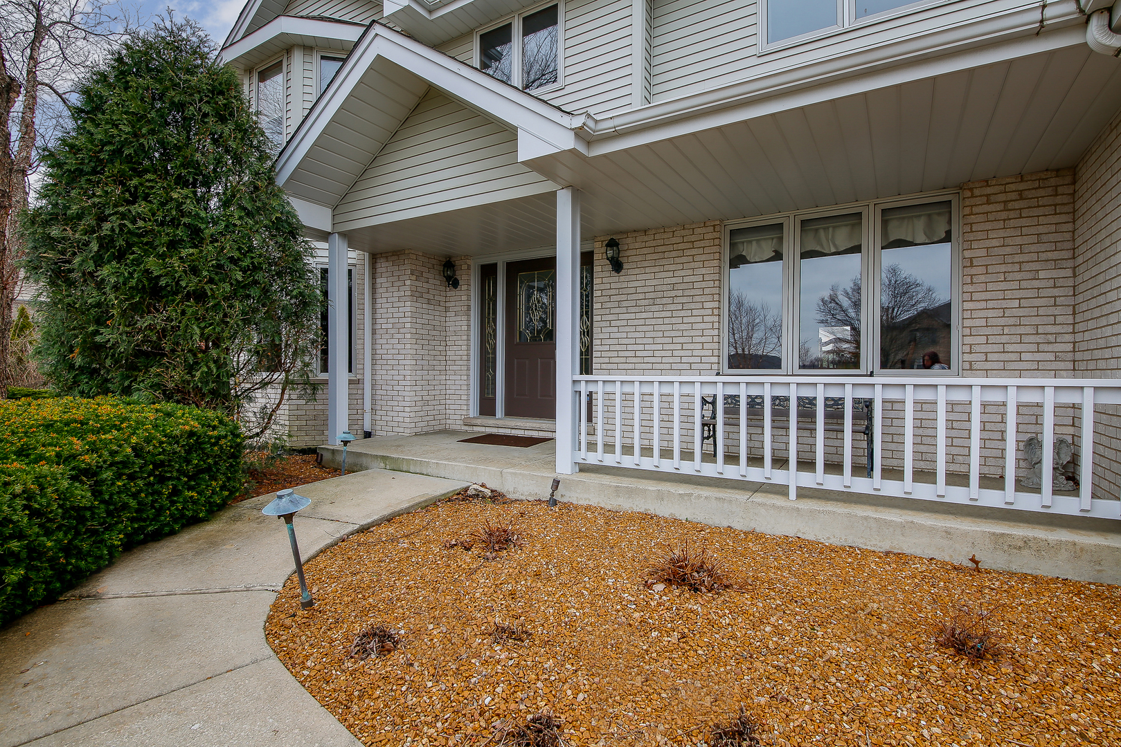 11235 Abbey Road Mokena, IL 60448 - Photo 2 of 24 Gallery Image 2