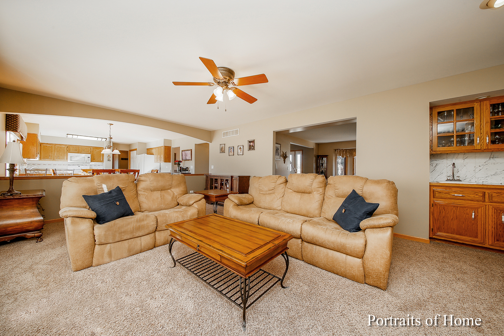 11235 Abbey Road Mokena, IL 60448 - Photo 5 of 24 Gallery Image 5