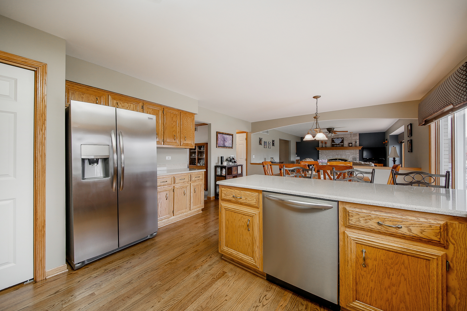 11235 Abbey Road Mokena, IL 60448 - Photo 7 of 24 Gallery Image 7