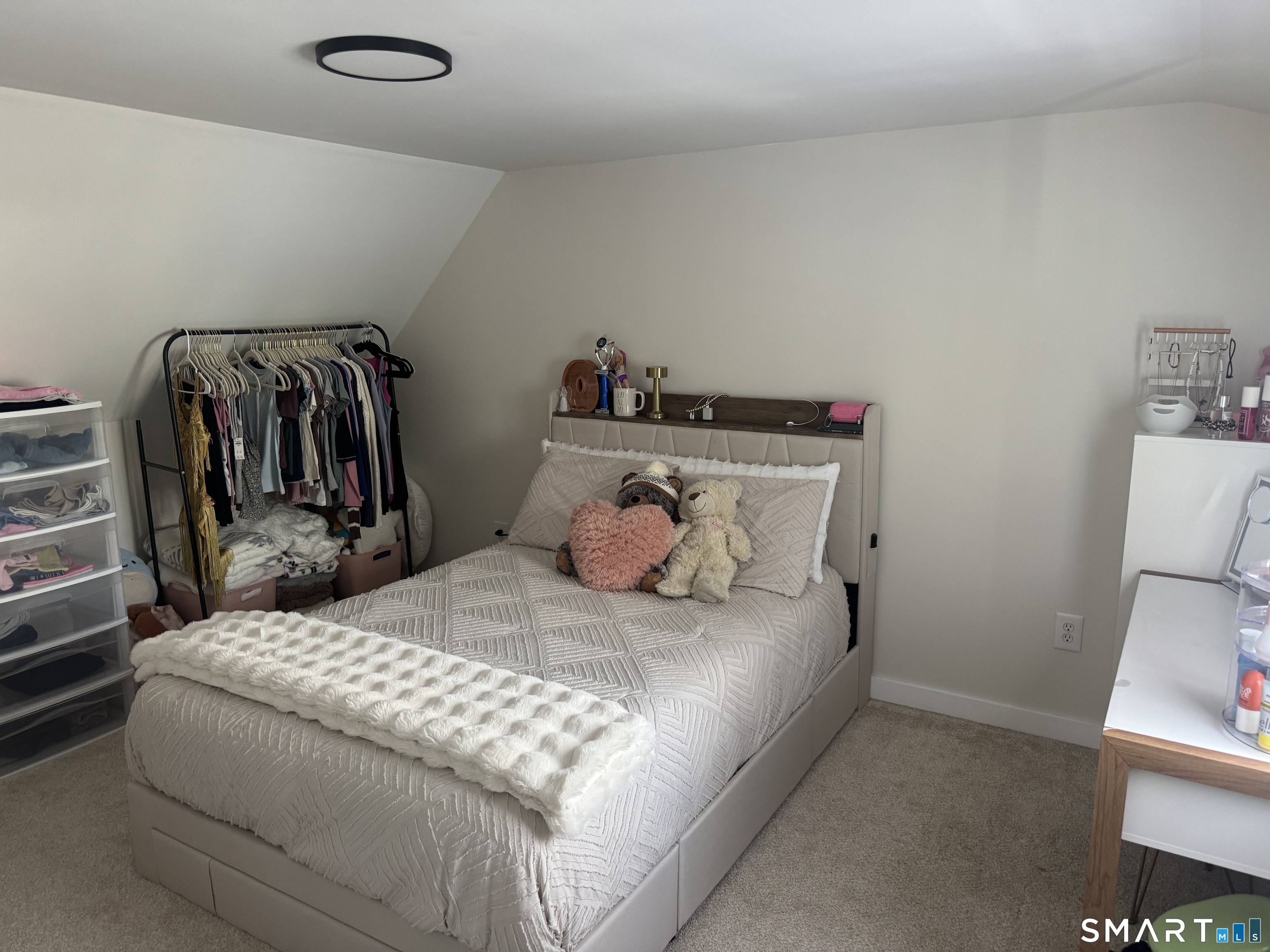 429 Lakeside Road Morris, CT 06763 - Photo 13 of 68