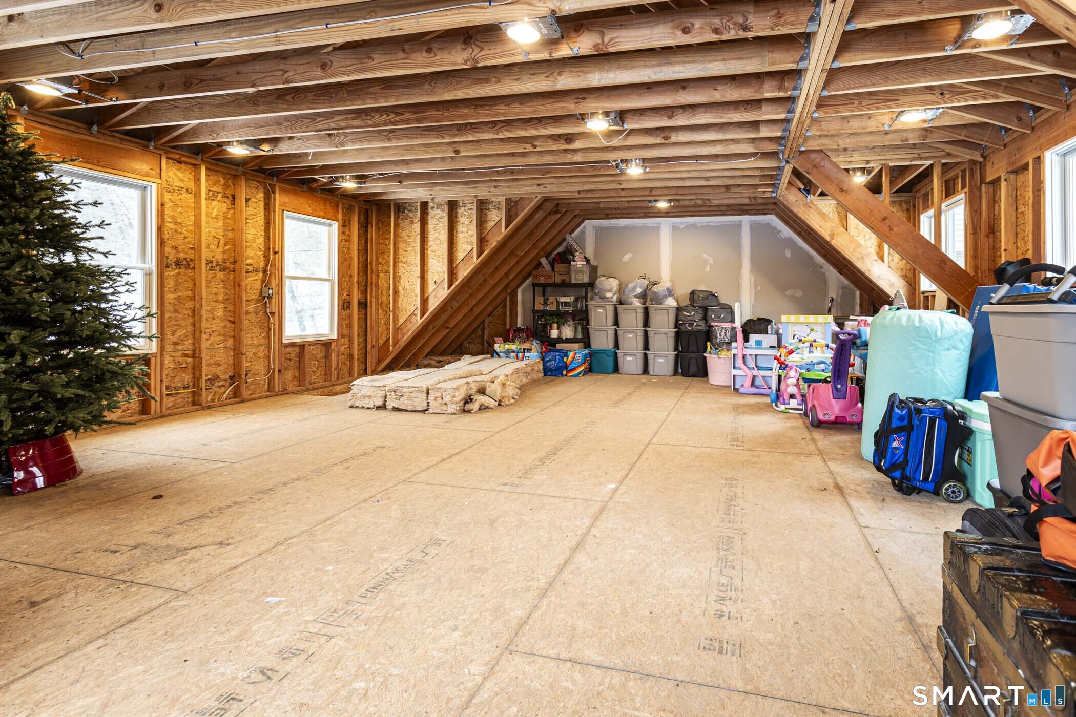 429 Lakeside Road Morris, CT 06763 - Photo 14 of 68