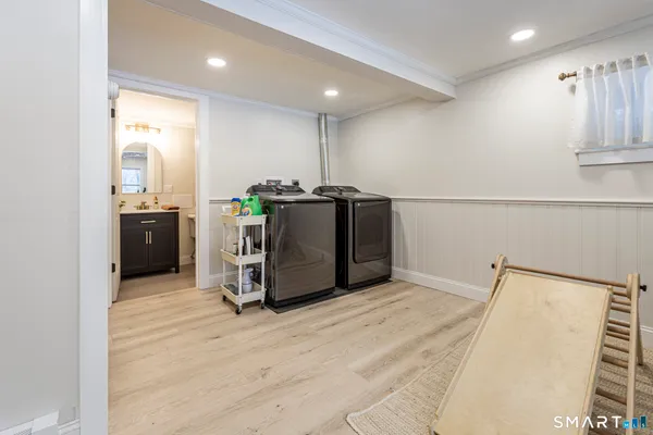 $599,000 | 429 Lakeside Road, Morris, CT 06763