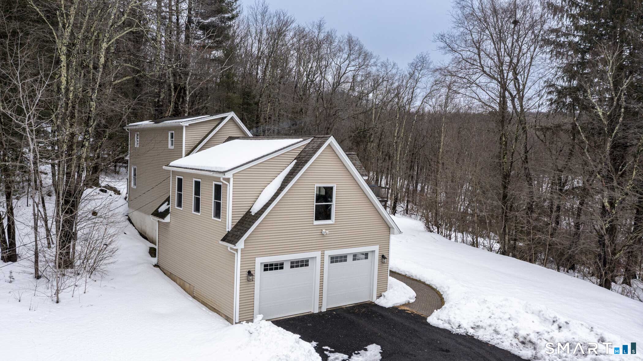 429 Lakeside Road Morris, CT 06763 - Photo 8 of 68