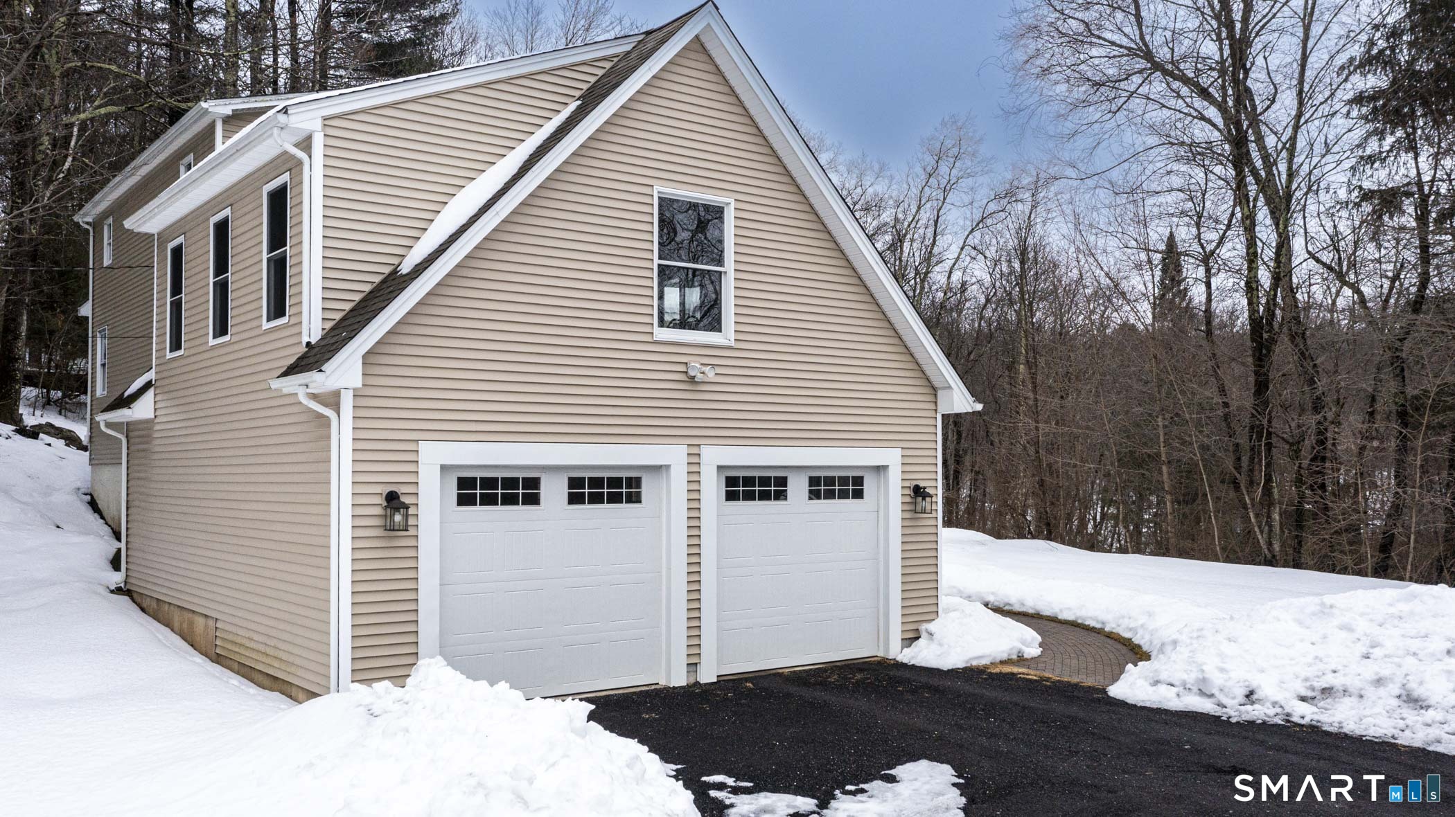 429 Lakeside Road Morris, CT 06763 - Photo 10 of 68