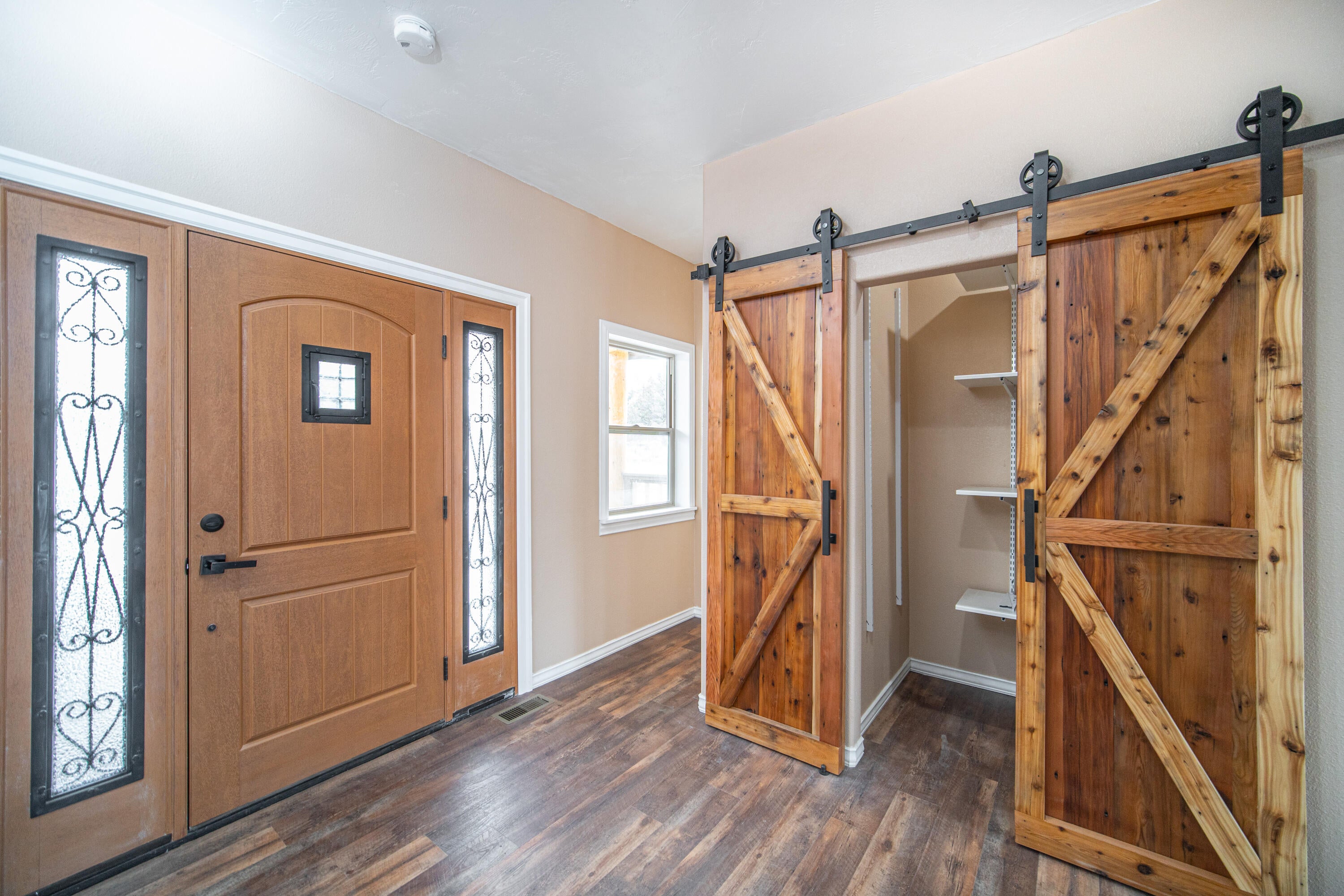 62089 Torkelson Road Bend, OR 97701 - Photo 12 of 33 RileyVisials-12