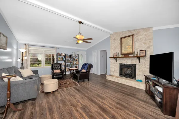 $249,000 | 310 North Oxford Circle, Meridianville, AL 35759