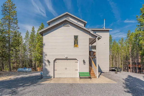 $599,000 | 142016 Diamond Peak Court, Crescent Lake, OR 97733