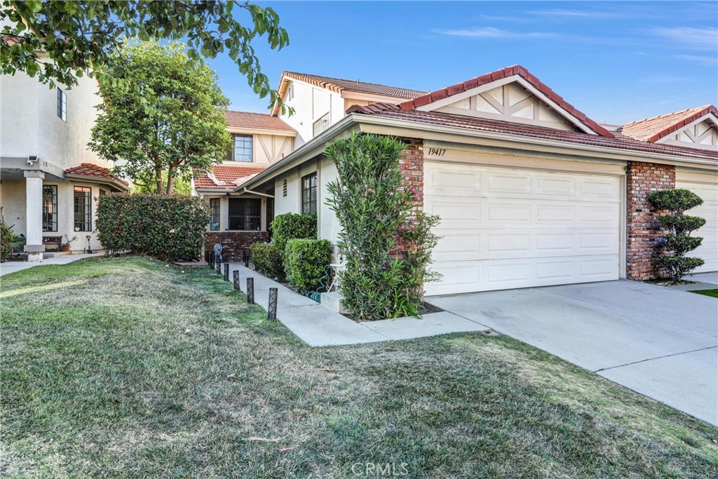 19417 Crystal Ridge Lane Porter Ranch, CA 91326 - Photo 6 of 46