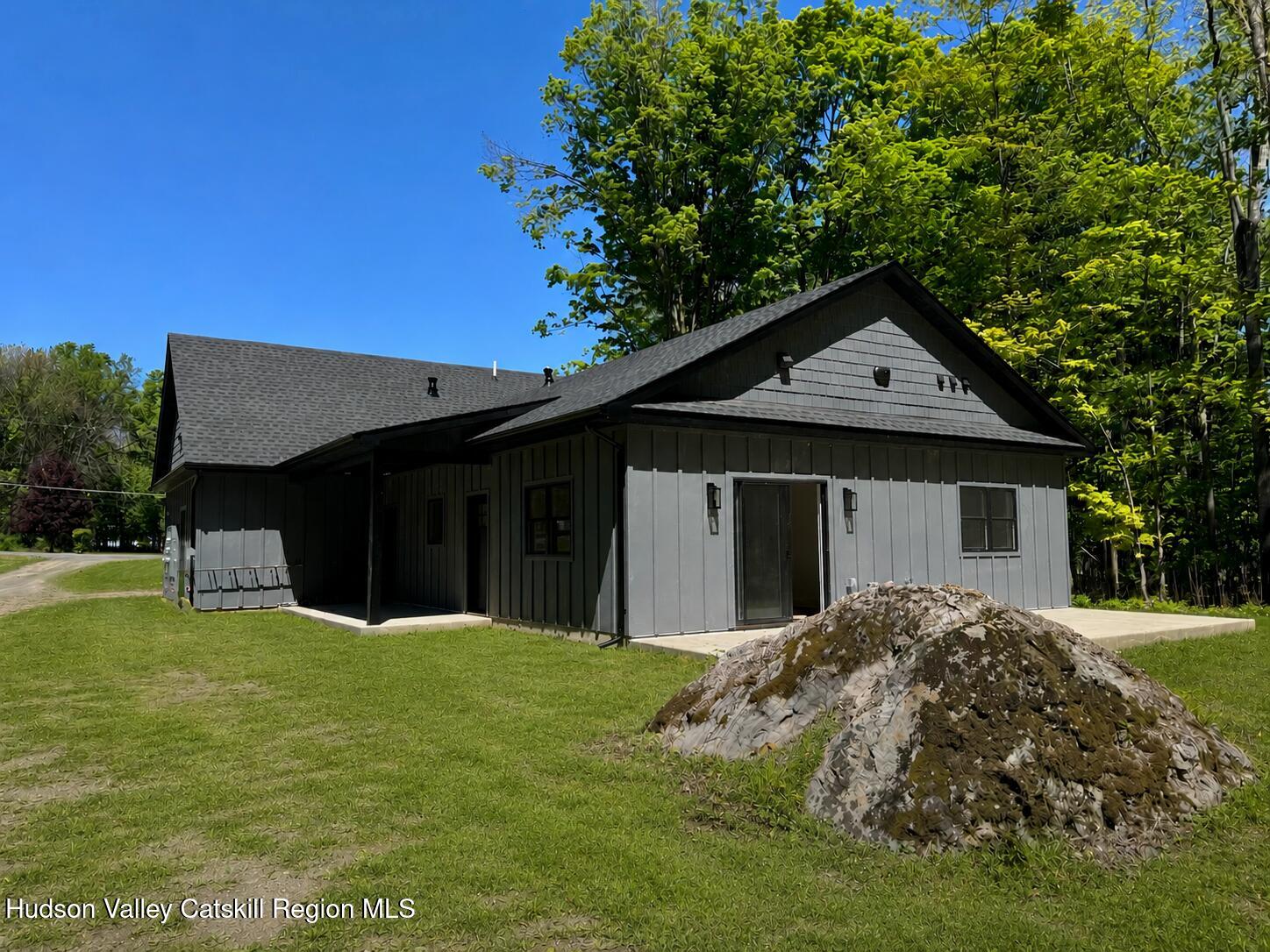 651 Granite Road, Unit 3 Kerhonkson, NY 12446 - Photo 4 of 15 chat grass