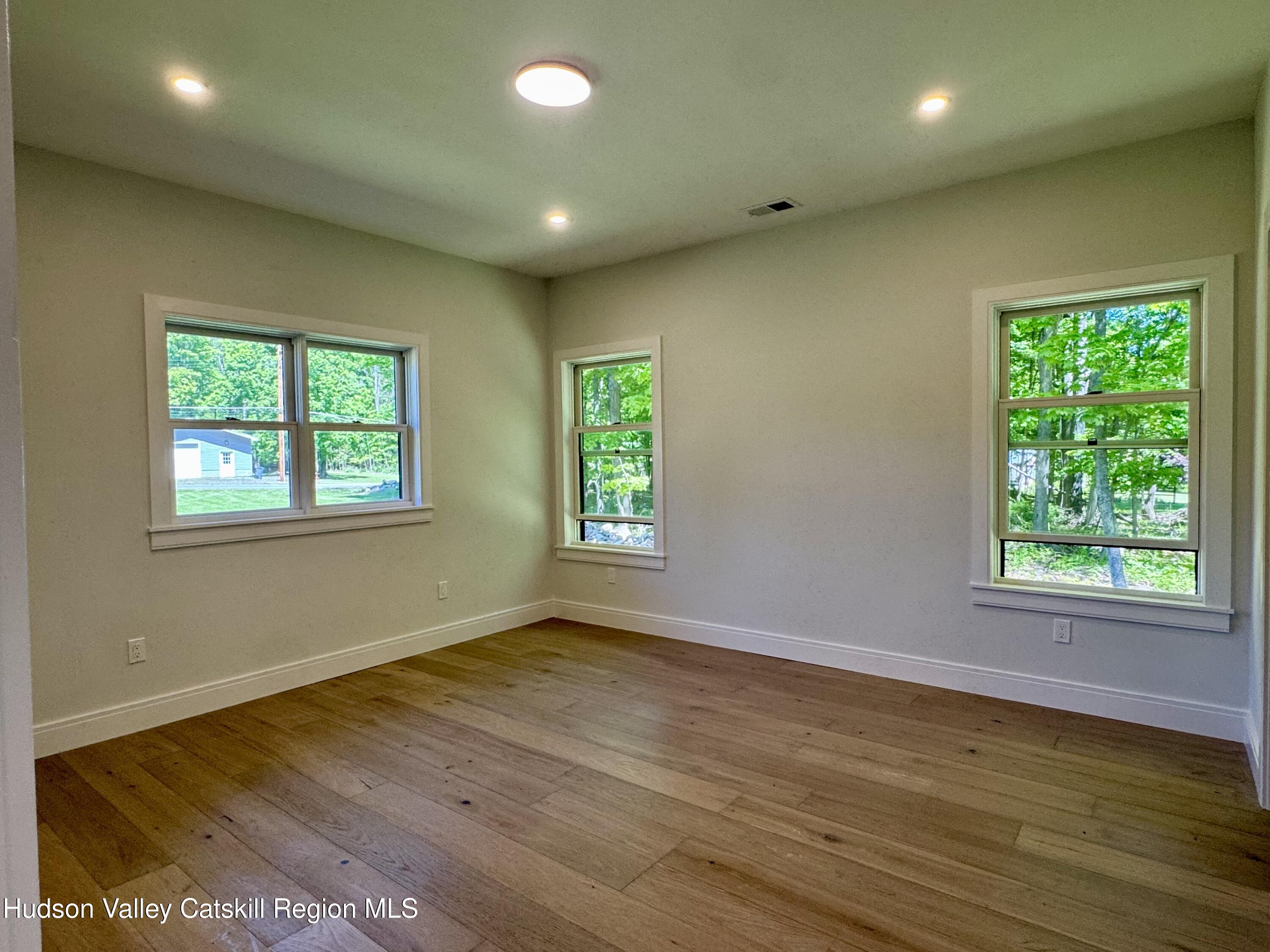 651 Granite Road, Unit 3 Kerhonkson, NY 12446 - Photo 8 of 15 IMG_0539
