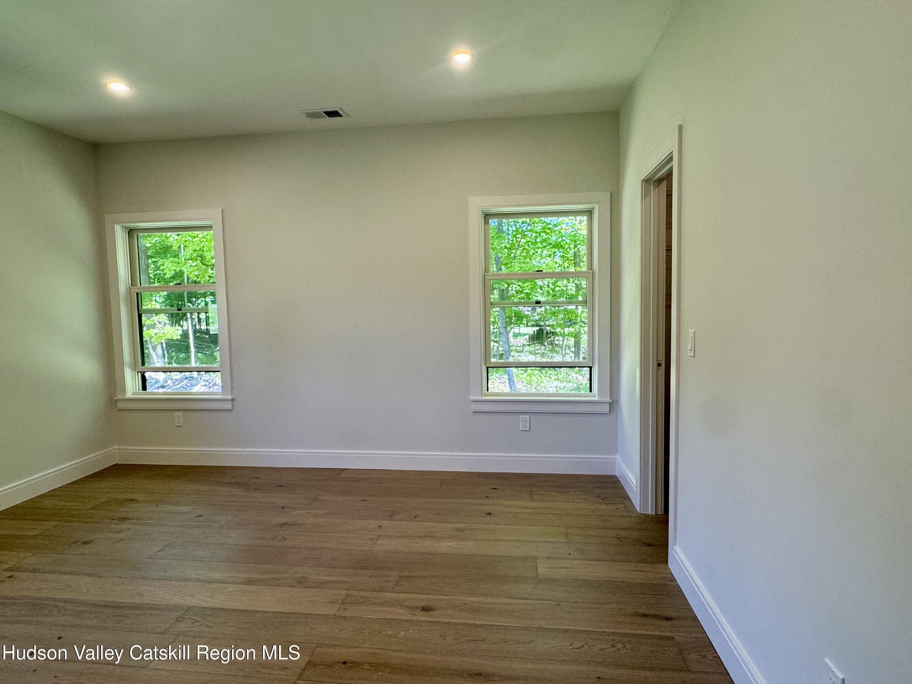 651 Granite Road, Unit 3 Kerhonkson, NY 12446 - Photo 9 of 15 IMG_0541