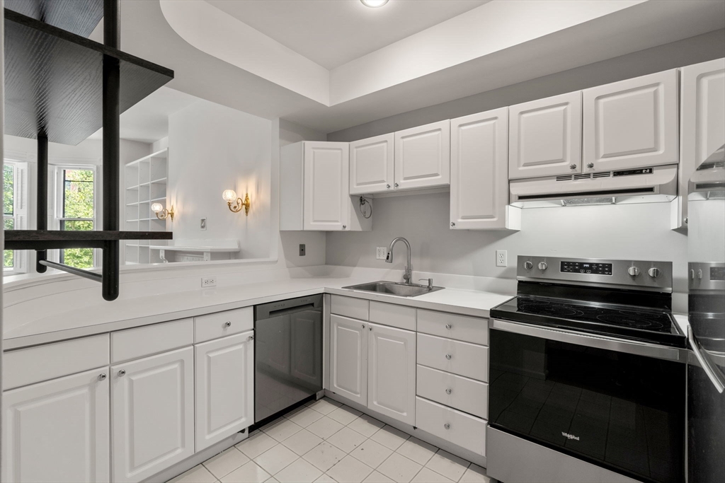 333 Beacon Street, Unit 3 Boston, MA 02116 - Photo 6 of 26