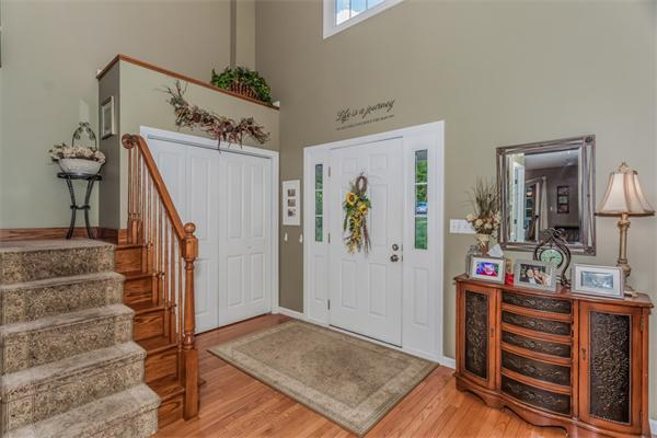 21 Warren Road Wilbraham, MA 01095 - Photo 4 of 30