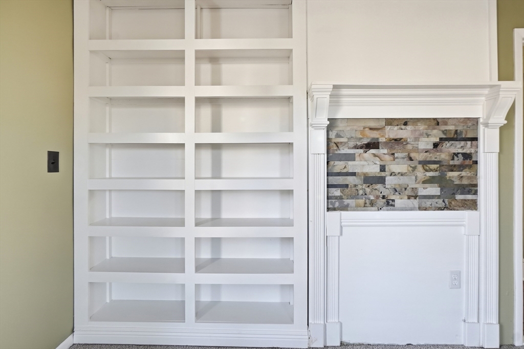 23 Lexington Street, Unit 2 Fall River, MA 02723 - Photo 25 of 37