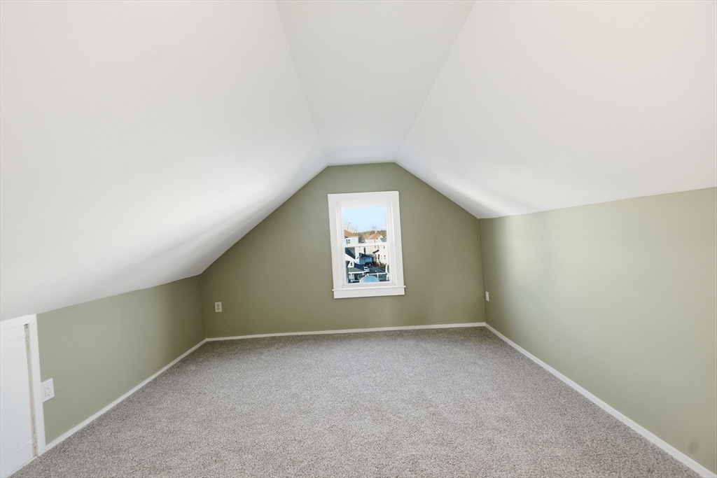 23 Lexington Street, Unit 2 Fall River, MA 02723 - Photo 34 of 37