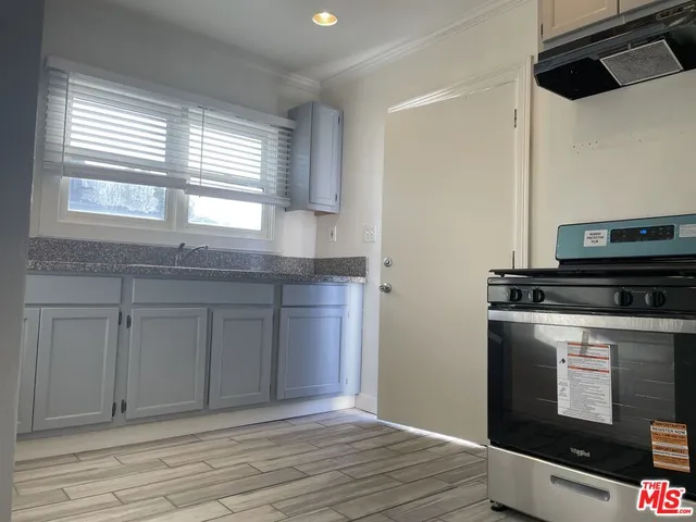 $4,200 | 2309 South Budlong Avenue, Los Angeles, CA 90007