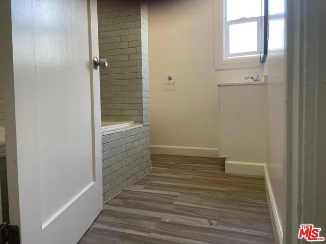 $4,200 | 2309 South Budlong Avenue, Los Angeles, CA 90007