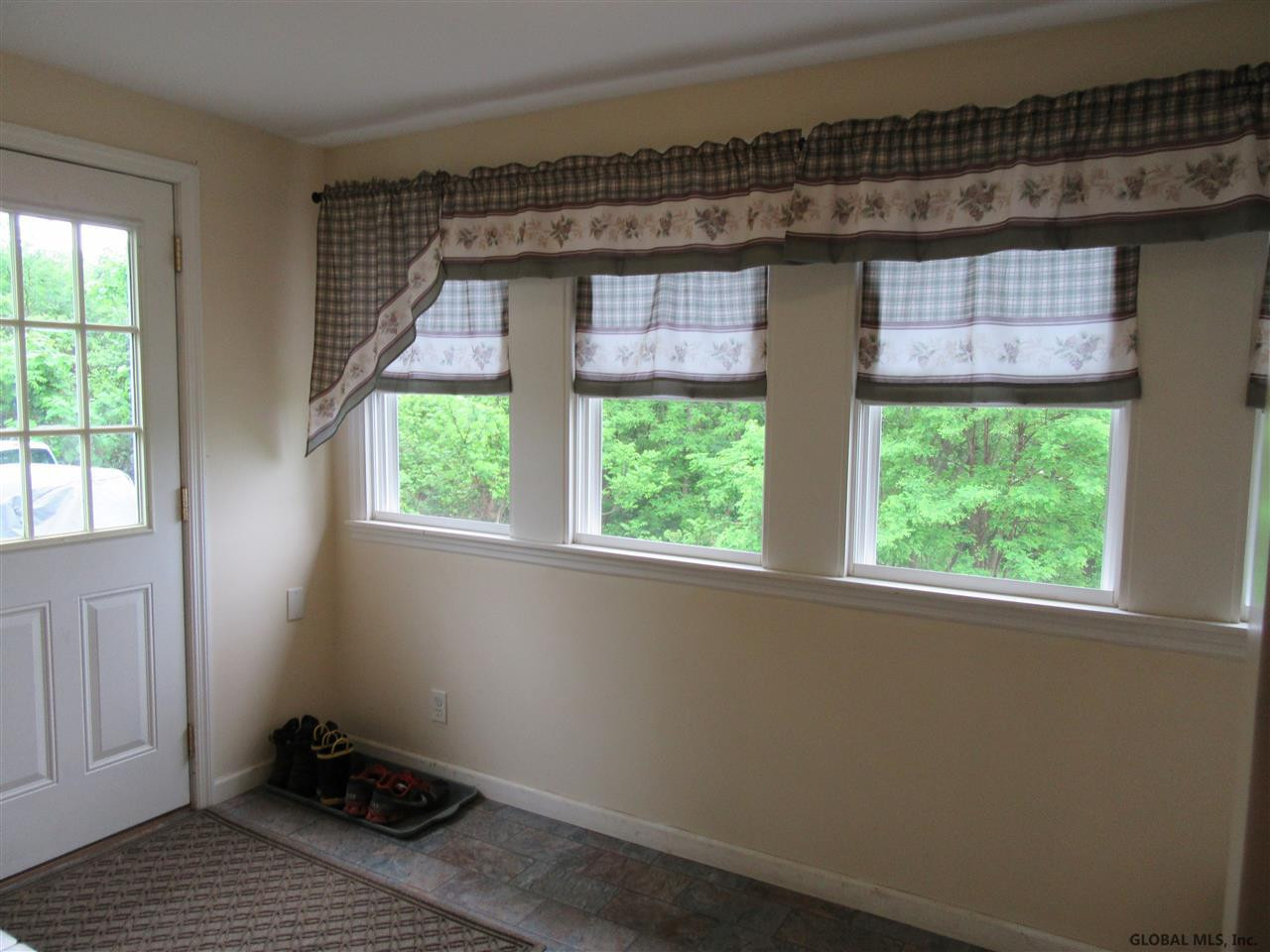 120 Haughney Road Troy, NY 12182 - Photo 14 of 25 Photo 14