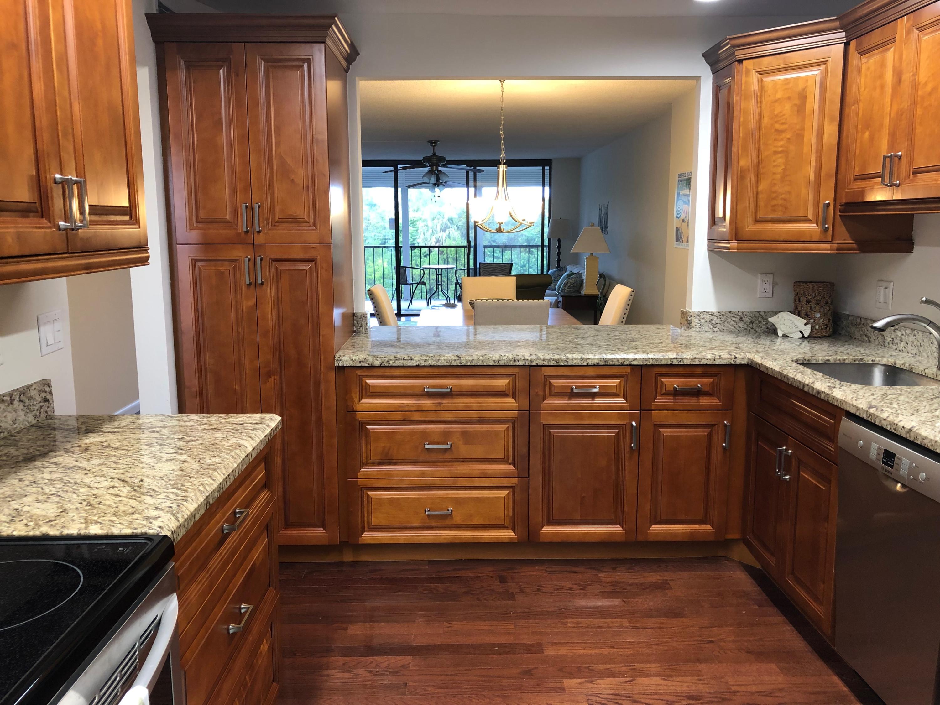 1631 Riverview Road, Unit 306 Deerfield Beach, FL 33441 - Photo 12 of 56 KITCHEN