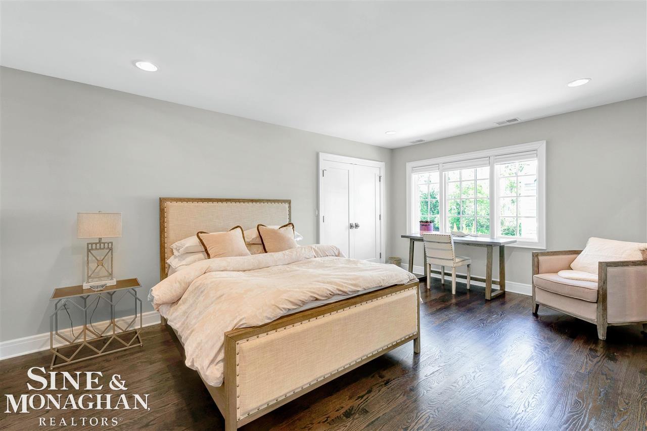 219 Cloverly Road Grosse Pointe, MI 48236 - Photo 47 of 71 50076283-46.JPG