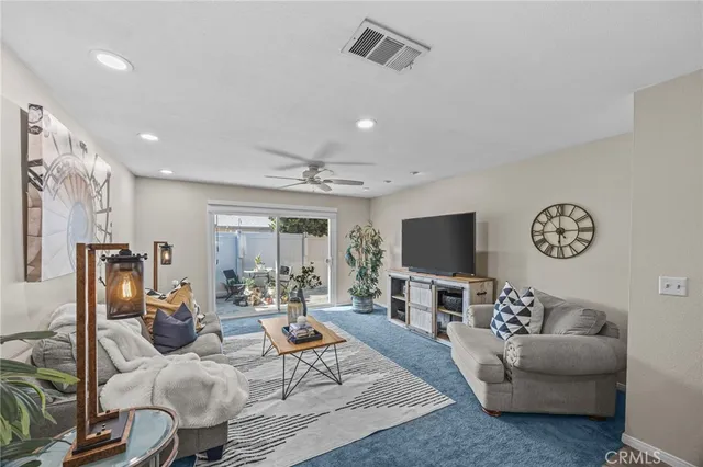 $639,900 | 1881 Mitchell Avenue, Unit 18, Tustin, CA 92780