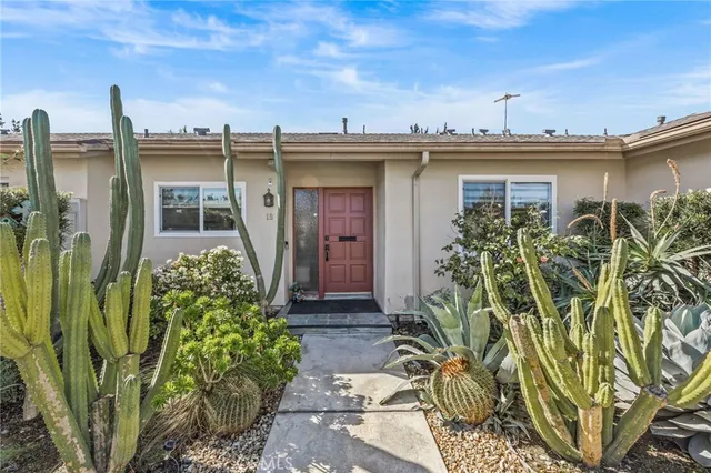 $639,900 | 1881 Mitchell Avenue, Unit 18, Tustin, CA 92780